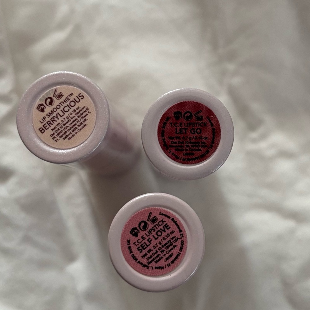 Doll 10 lipstick set of 3